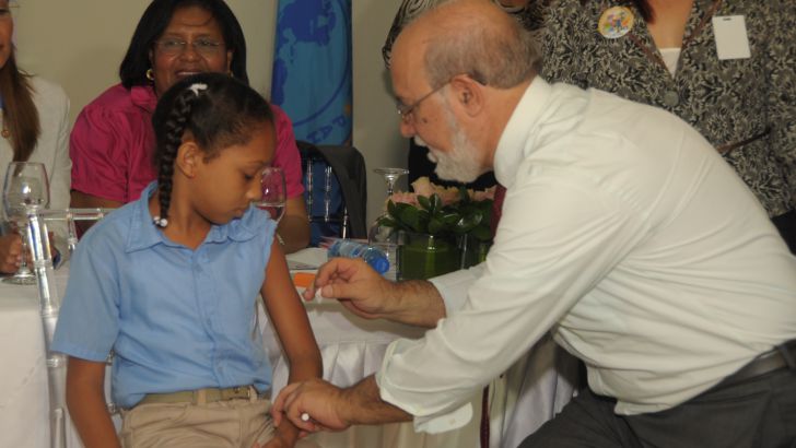  Ministerio de Salud vacuna más de 95,152 niñas contra Papiloma Humano