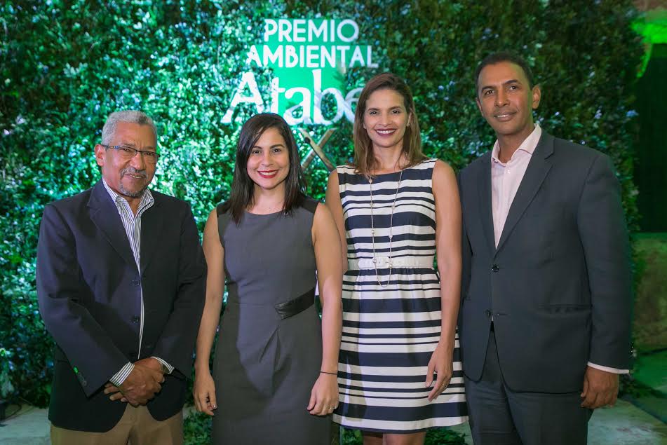  Dedican premios Atabey 2017 a la reforestación