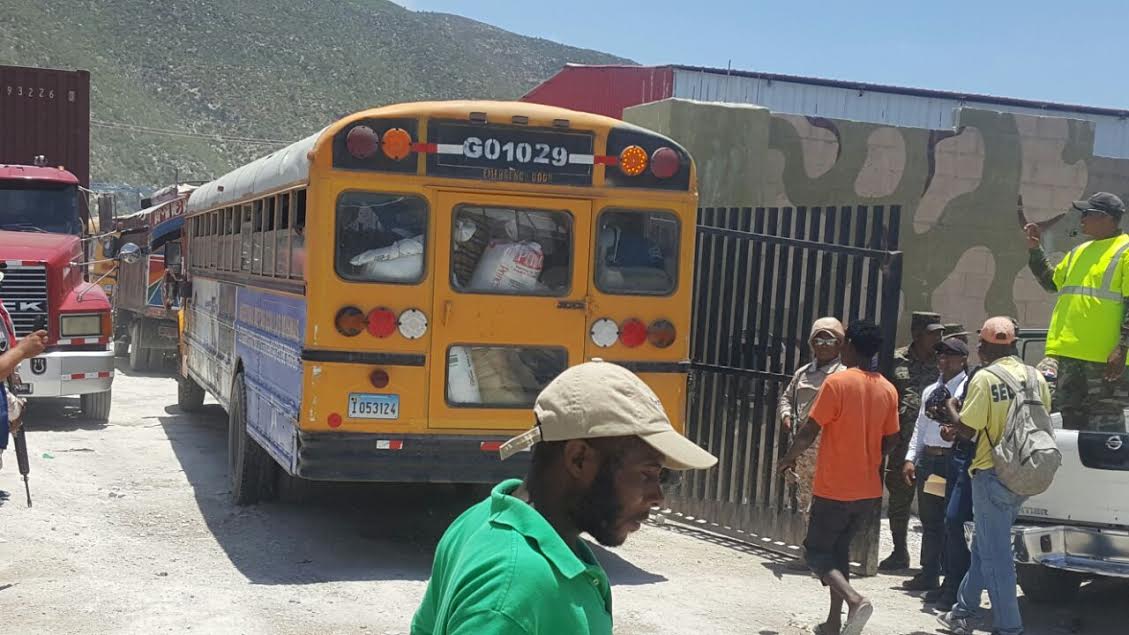  Migración entrega a las autoridades haitianas cientos de extranjeros para su retorno voluntario