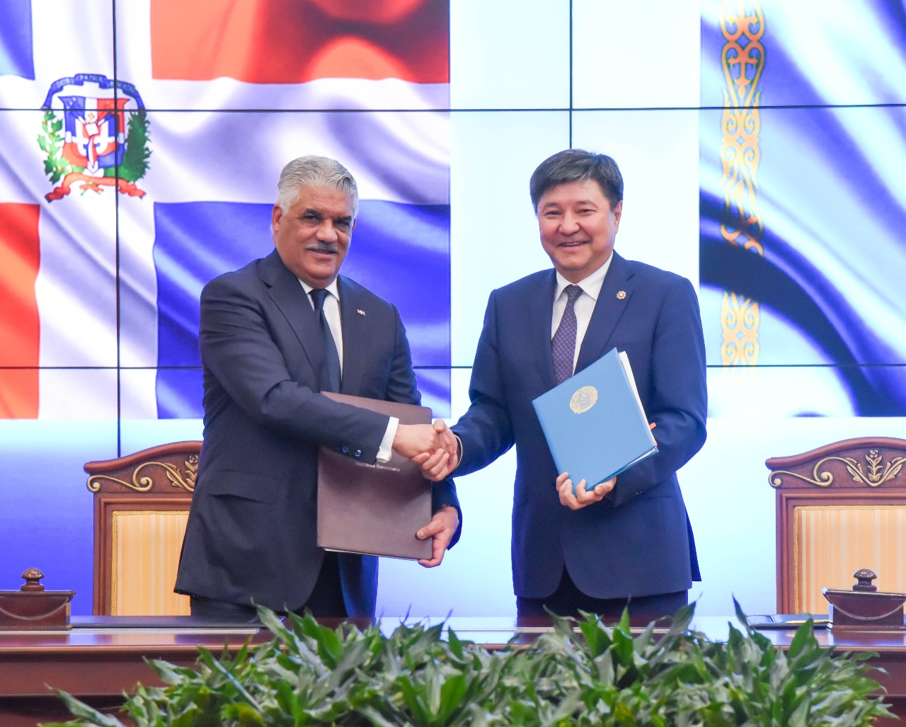  República Dominicana y Kazajistán firman protocolo de cooperación interinstitucional