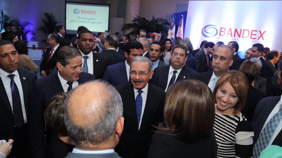  Danilo Medina encabeza acto de presentación de BANDEX; RD$1,355 millones listos para préstamos