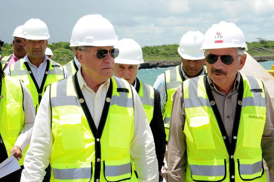  Ministro Toca Simó visita modernas instalaciones de planta de combustibles Coastal
