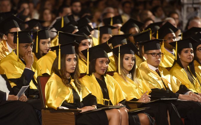  Unibe ha graduado 17,730 profesionales en 35 años de fundada y se coloca entre las mejores 200 universidades de América Latina