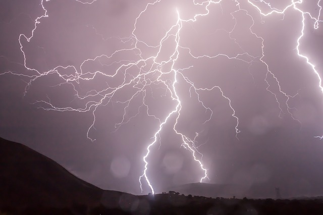  Meteorología pronostica aguaceros con tormentas eléctricas y aisladas ráfagas de viento