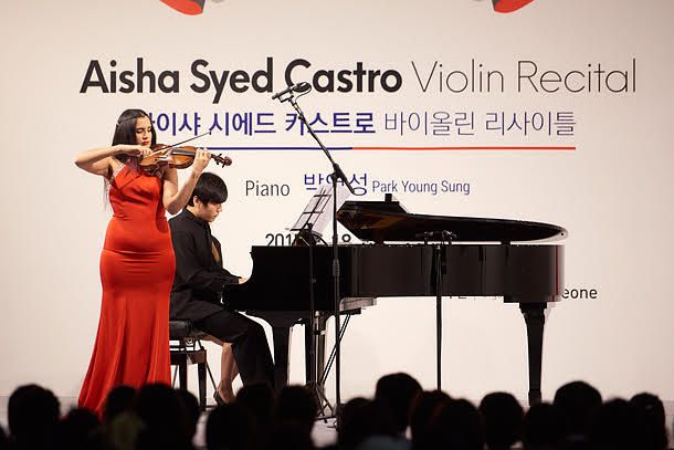  Aisha se presenta en Corea del Sur, Japón y China con gira mundial