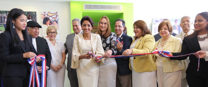  El Despacho de la Primera Dama inaugura Sala de Lactancia Materna en el CAID Santiago