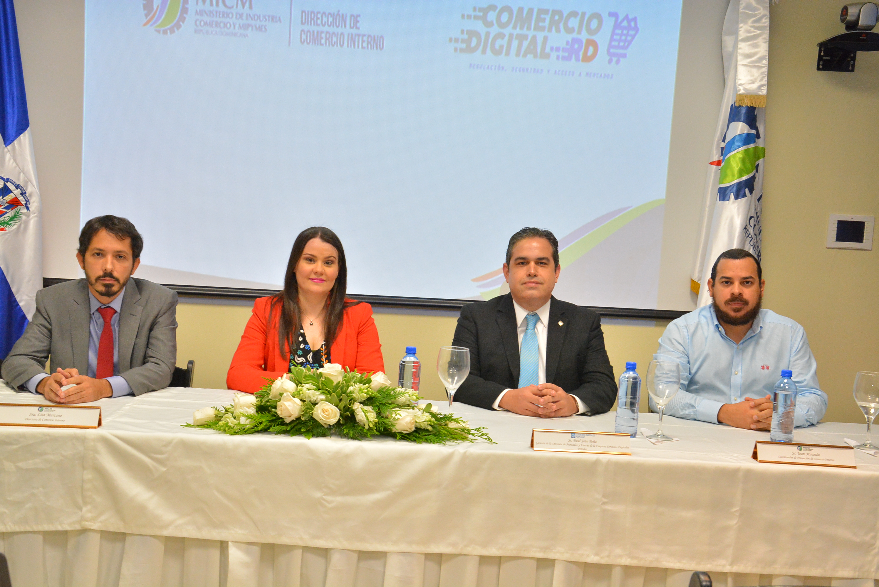  MICM promueve la incursión de empresarios dominicanos en el comercio digital