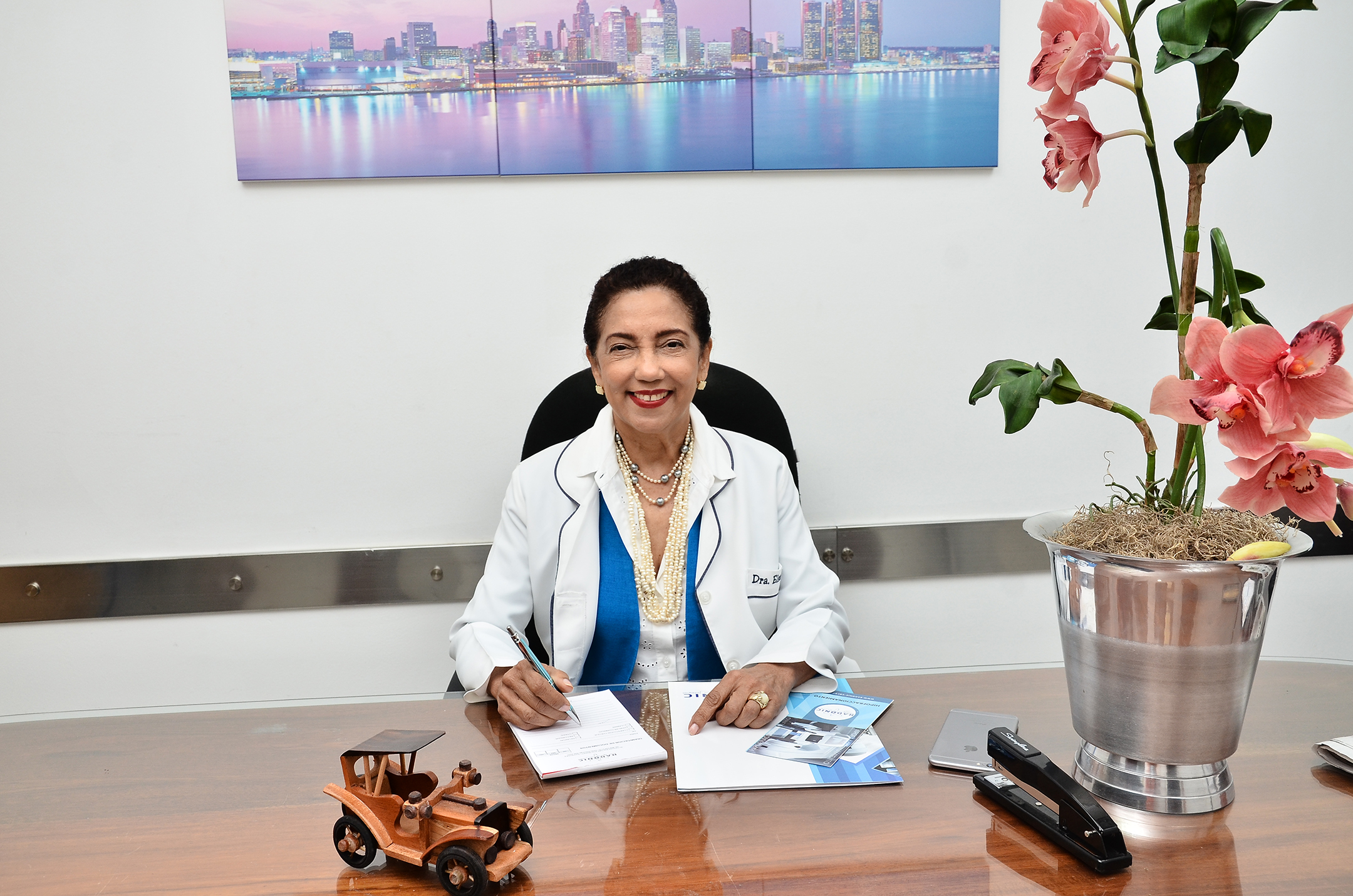 Dra. Elsa Núñez AplatanaoNews