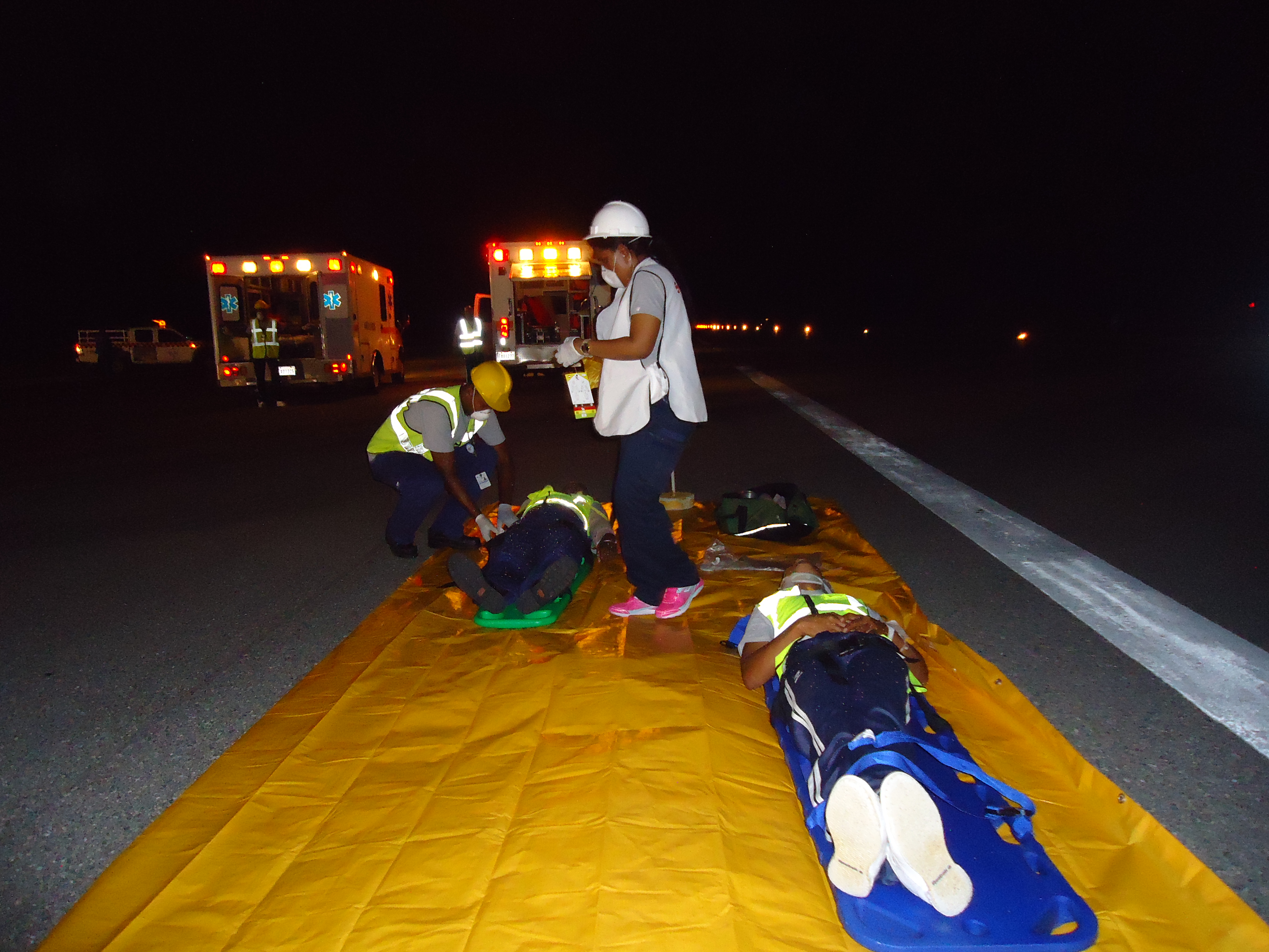 Aerodom realiza  simulacro de accidente nocturno de aeronave en aeropuerto de Samaná