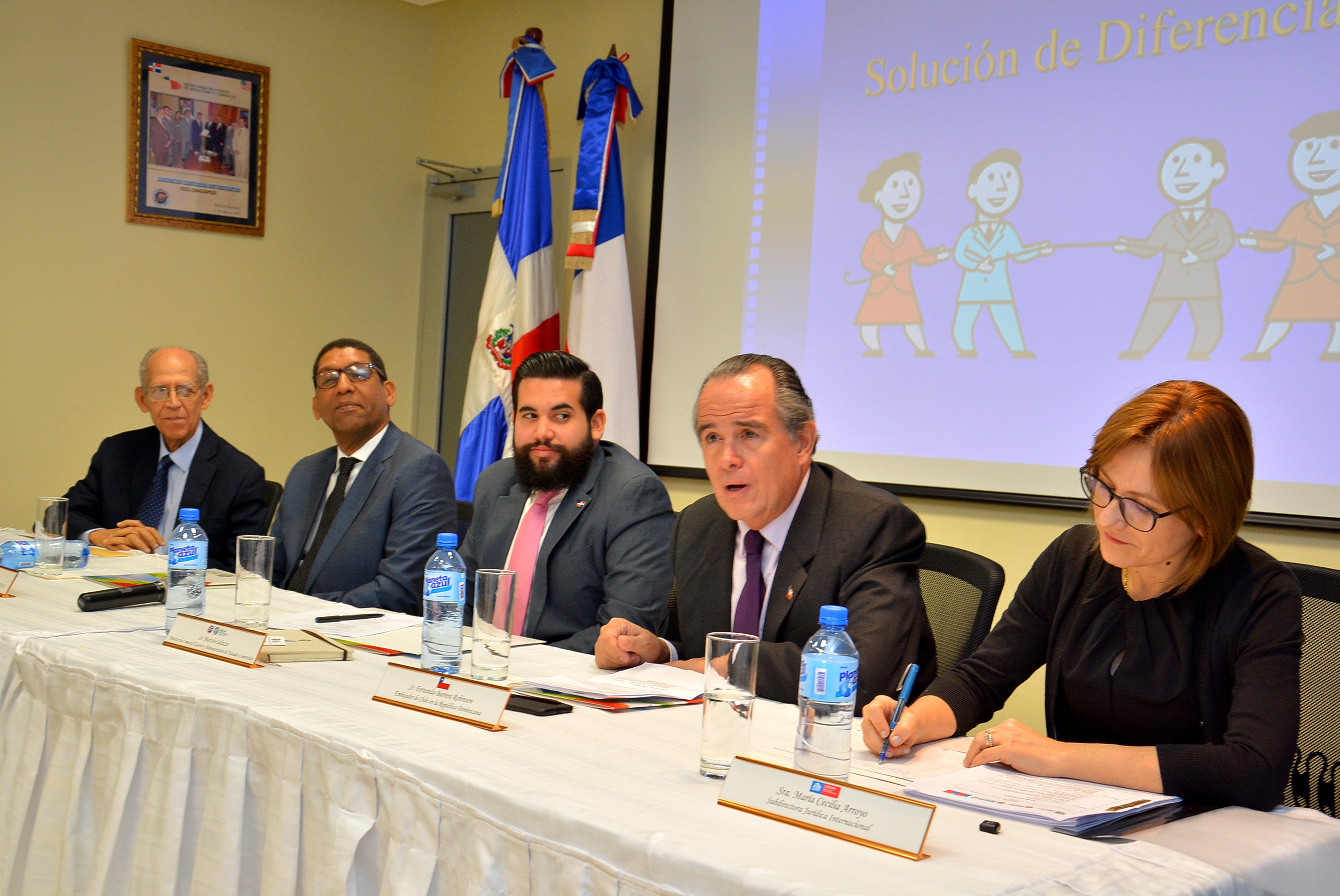  El MICM inicia seminario sobre comercio exterior, con apoyo del gobierno de Chile
