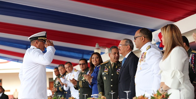  Presidente Danilo Medina encabeza LXVI ceremonia de graduación de Guardiamarinas