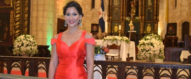 Soprano Nathalie Peña Comas cierra 2017 con éxito nacional e internacional