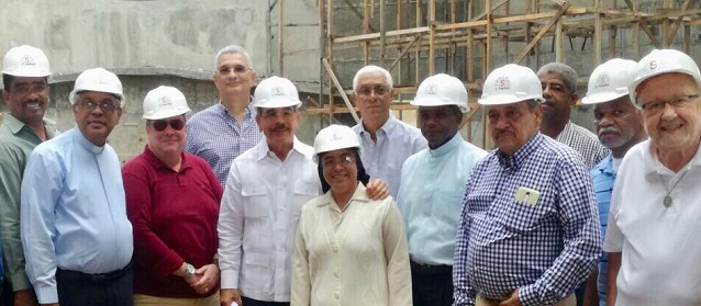  Presidente Danilo Medina supervisa construcción trabajos Santuario Santo Cristo de Bayaguana