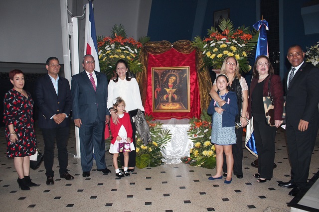  Embajada dominicana en Costa Rica celebra misa en honor de la Virgen de La Altagracia