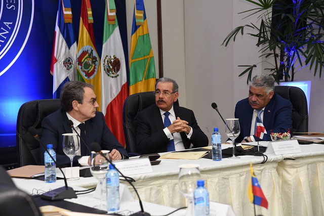  Danilo destaca importantes avances en cuarta ronda diálogo Venezuela. 18 de enero, próximo encuentro
