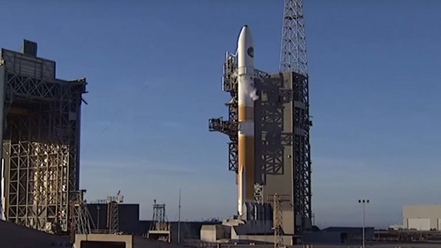  El cohete Delta IV despega en el marco de una misión secreta de EE.UU. *Video