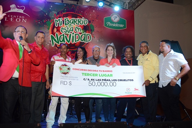  Ensanche Bolívar gana primer lugar de “Decora tu Barrio en Navidad”
