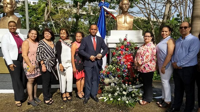  Consulado Dominicano en Puerto Rico deposita ofrenda floral natalicio de Juan Pablo Duarte