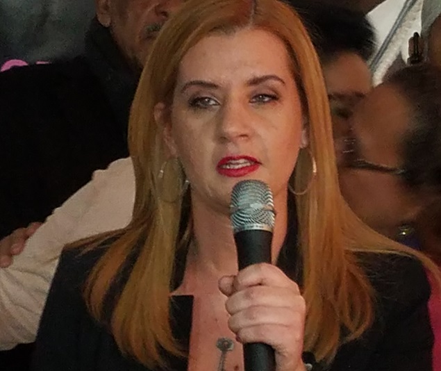  Candidata dominicana a concejal Ariagna Perelló comprometida a luchar por los residentes de Newark