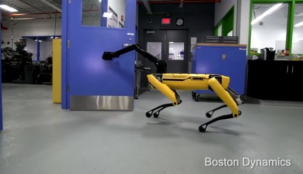  Tecnología que asusta: Robot Spot Mini de cuatro patas que abre puertas