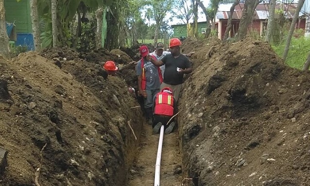  Coraamoca realiza ampliación de redes de agua potable en Guauci