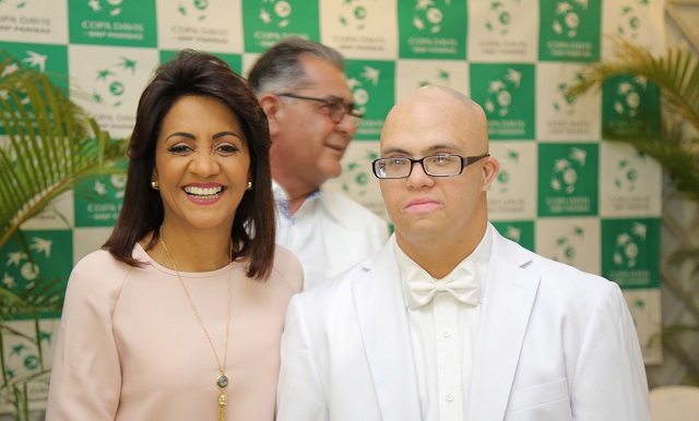  Primera Dama asiste a calentamiento atletas de Olimpiadas Especiales en inauguración Copa Davis
