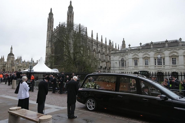  Emotiva despedida al científico Stephen Hawking