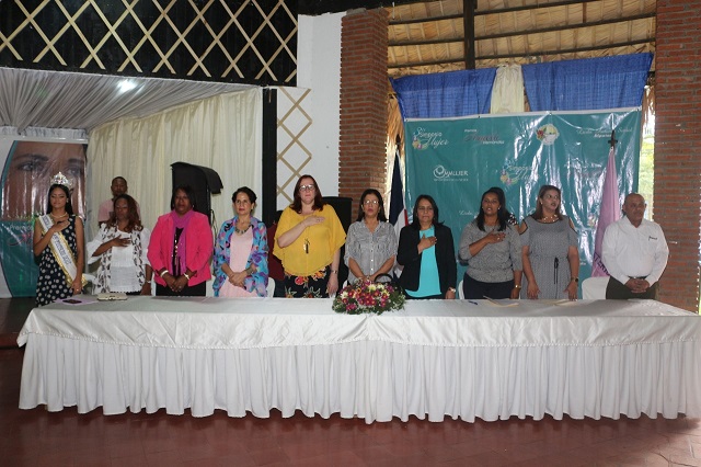 Ministerio de la Mujer AplatanaoNews