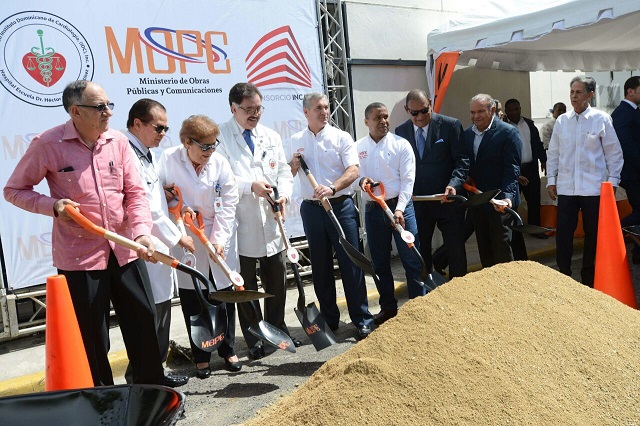  Gobierno dispone la remodelación del hospital de Cardiología de Los Ríos