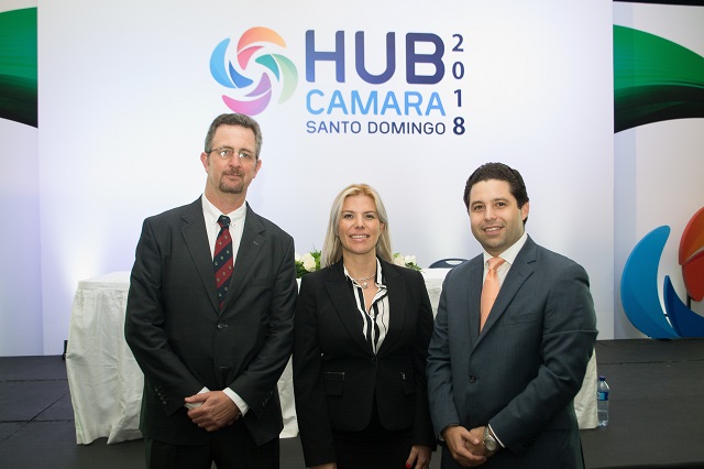  Empresarios promueven la gobernabilidad de la información en el HUB