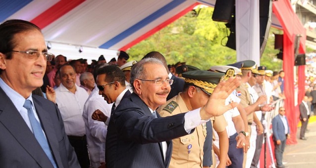  Presidente Danilo Medina encabeza desfile cívico-militar y policial conmemoración 174 aniversario Batalla 30 de Marzo