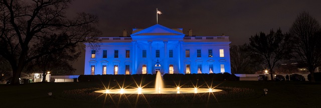  La Casa Blanca se iluminó en azul para el Día Mundial de Concienciación sobre el Autismo