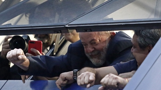  Lula da Silva se entregará el sábado a la mañana tras participar de una misa en el sindicato de metalúrgicos