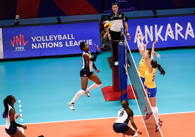 Voleibol AplatanaoNews