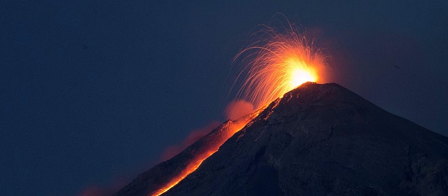 Volcán Fuego AplatanaoNews