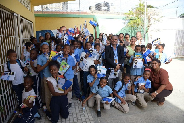  CAASD continúa desarrollando jornada educativa sobre manejo adecuado y racionalizado del agua, en escuelas del Gran Santo Domingo