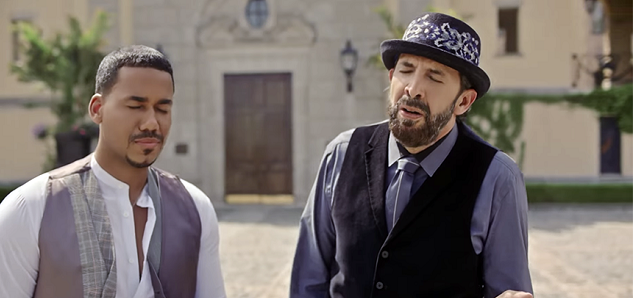  Romeo Santos junto a Juan Luis Guerra lanzan videoclip Carmín de su álbum Golden *Video