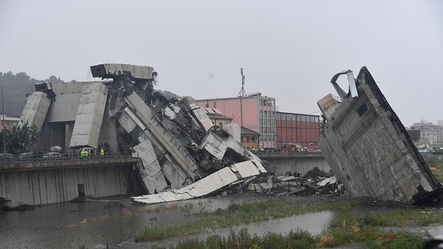  Se derrumba un viaducto en autopista de la ciudad italiana de Génova