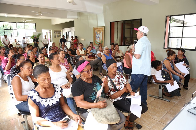  Más salud y mejor calidad de vida para mujeres dominicanas: 250 mamografías gratis en Guaricano, Sabana Grande de Boyá y Cabrera