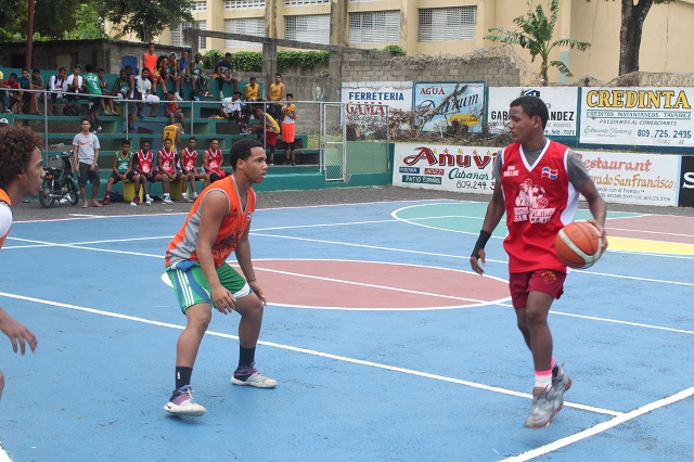  Con rotundo éxito siguen celebrándose los vigésimos octavos juegos deportivos San Vicente 2018