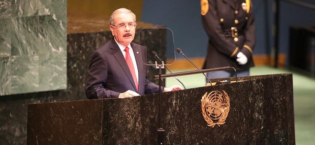 Presidente Danilo Medina AplatanaoNews