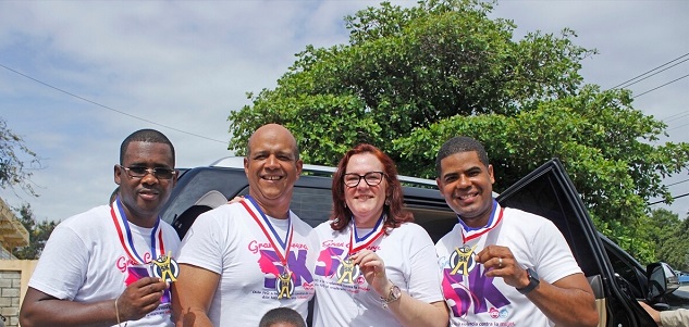  Municipio de Santa Cruz de Barahona fue el punto de reunión de la Gran Carrera 5K, contra la violencia intrafamiliar