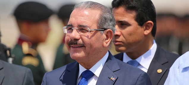 Presidente Danilo Medina aplatanaonews