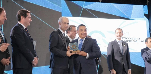  Otorgan al IDAC el gran Premio de Oro de la Excelencia en la Gestión o Premio Iberoamericano de la Calidad