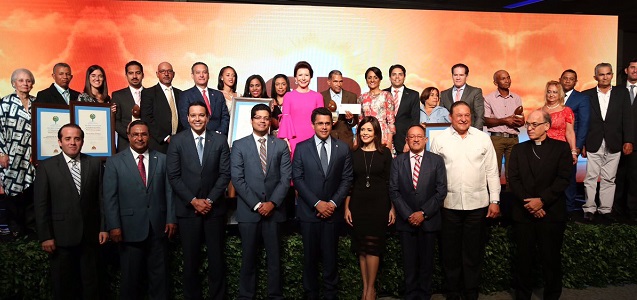  Compromiso con la vida: Fundación Sur Futuro otorga quinto Premio Ecológico a la Siembra del Agua