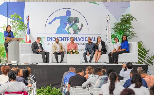  Universidades intercambian experiencias en Primer Encuentro Nacional de Estudiantes de Educación Física