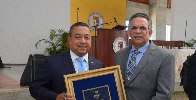  Idac recibe reconocimiento del MAP por su galardón Gran Premio de Oro de la Excelencia en la Gestión