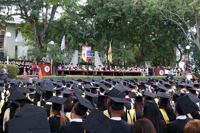  PUCMM gradúa 653 universitarios en primera promoción de maestría en criminología