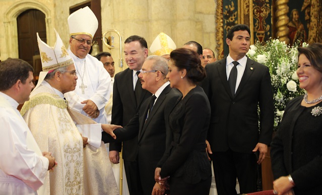  Con motivo de 175 aniversario Independencia Nacional, presidente Danilo Medina asiste a Te Deum en la Catedral 