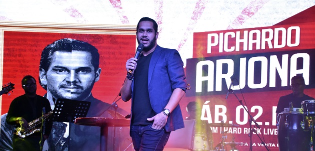  Juan Carlos Pichardo logra éxito con Pichardo Arjona